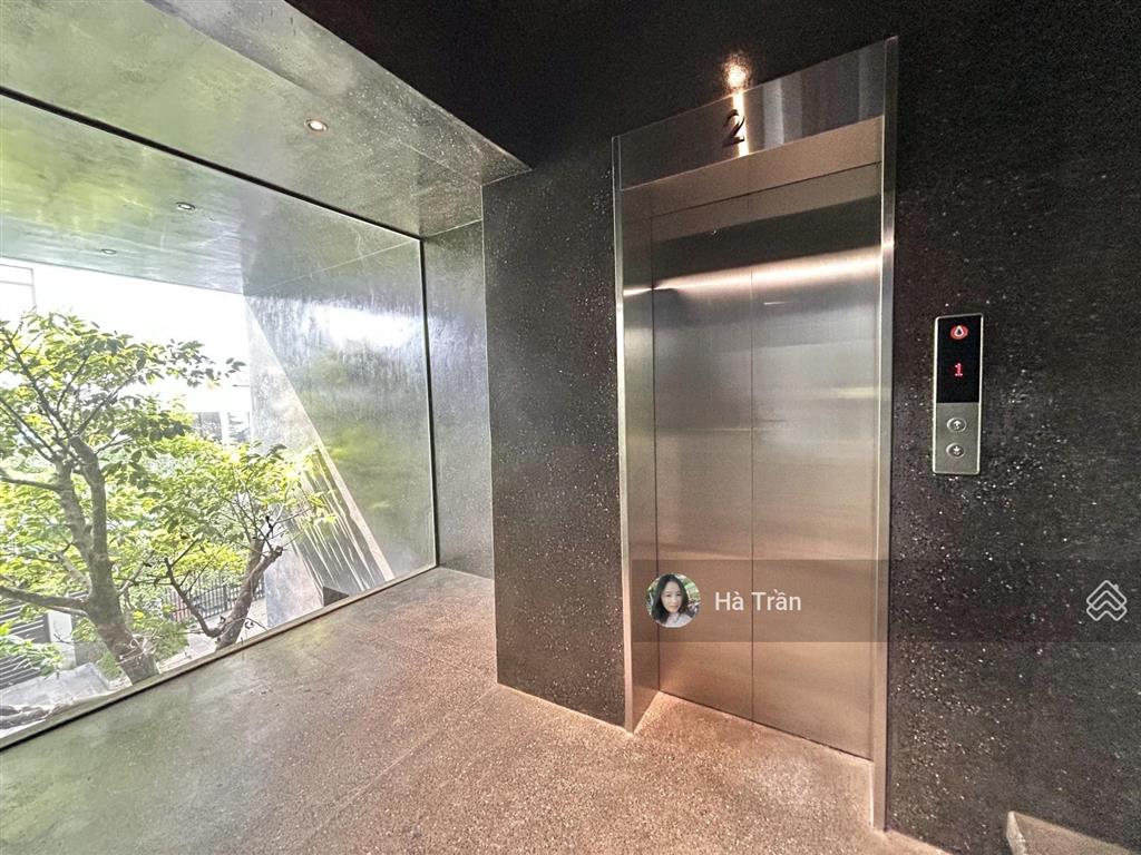 Thiết kế phong cách! sàn vp nguyễn xiển 120m2 cho thuê 21tr/tháng, thang máy, hầm xe, thoáng sáng