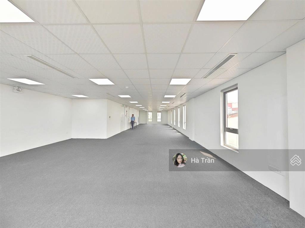 Vào ngay! sàn vp nguyễn thị định 200m2 chỉ 37tr/tháng, căn góc, hầm xe, thang máy, bảo vệ 24/7