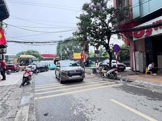Toà nhà mặt phố đình thôn dt 93m 9 tầng thang máy kinh doanh siêu đỉnh vị trí vip  0974 228 ***