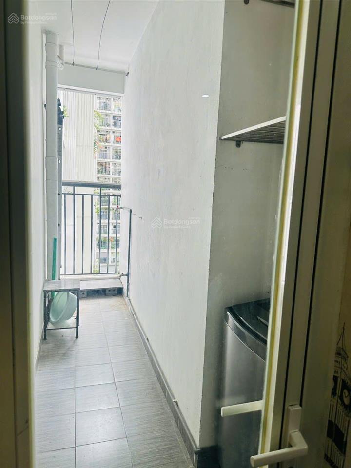 Tôi cần bán căn 3pn 2wc hướng đông nam view bể bơi nội khu ecohome phúc lợi  giá 5,x tỷ bao phí