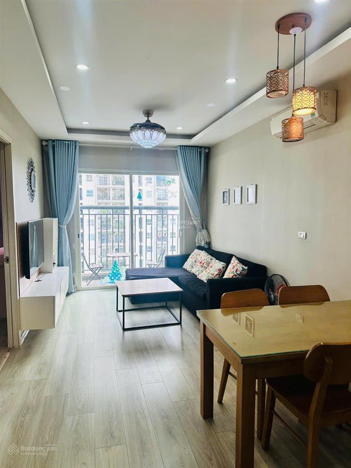 Tôi cần bán căn 3pn 2wc hướng đông nam view bể bơi nội khu ecohome phúc lợi  giá 5,x tỷ bao phí