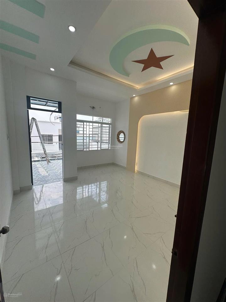 Bán nhà đường số 10. 4,5x17m. 1 trệt 1 lầu hẻm oto tránh