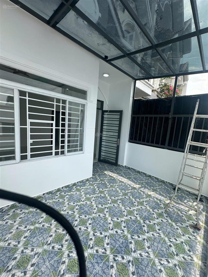 Bán nhà đường số 10. 4,5x17m. 1 trệt 1 lầu hẻm oto tránh