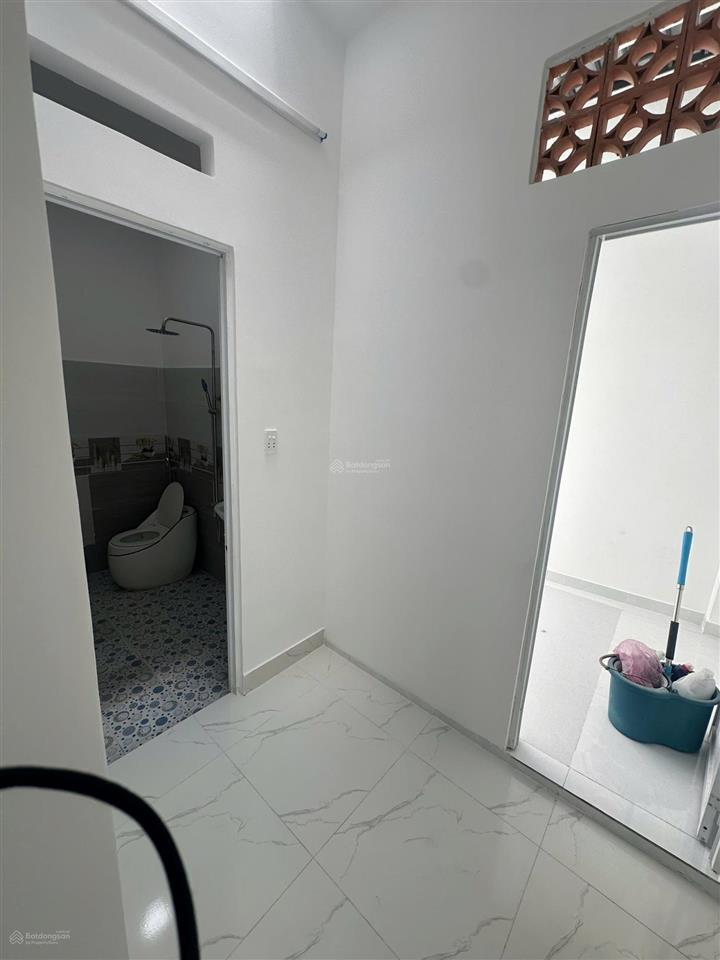 Bán nhà đường số 10. 4,5x17m. 1 trệt 1 lầu hẻm oto tránh