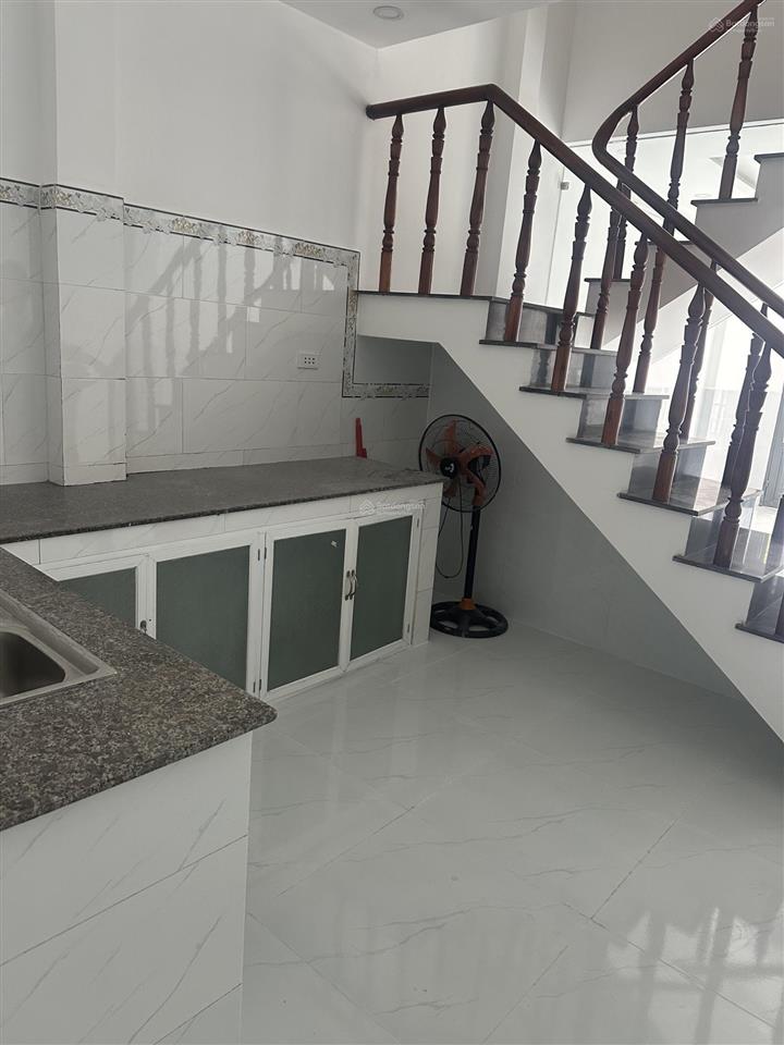 Bán nhà mặt tiền đường số 8. bhh. chỉ 4xt