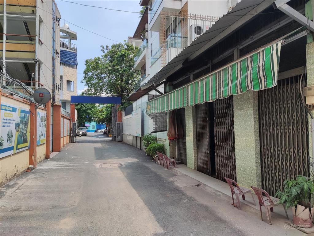 Bán đất tặng nhà cấp 4 q3, ngang 7.5m, hẻm xe hơi lý chính thắng