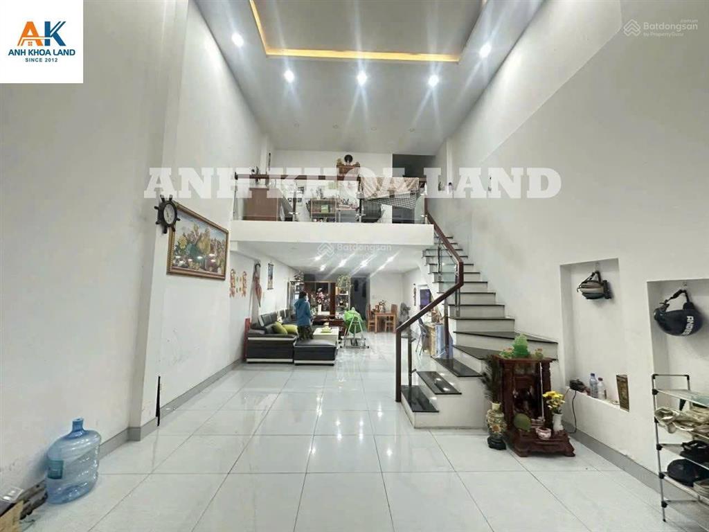 Bán nhà mới mặt tiền tân hoà 2 ngay man thiện vị trí cực kì tiềm năng phù hợp vừa ở vừa kinh doanh
