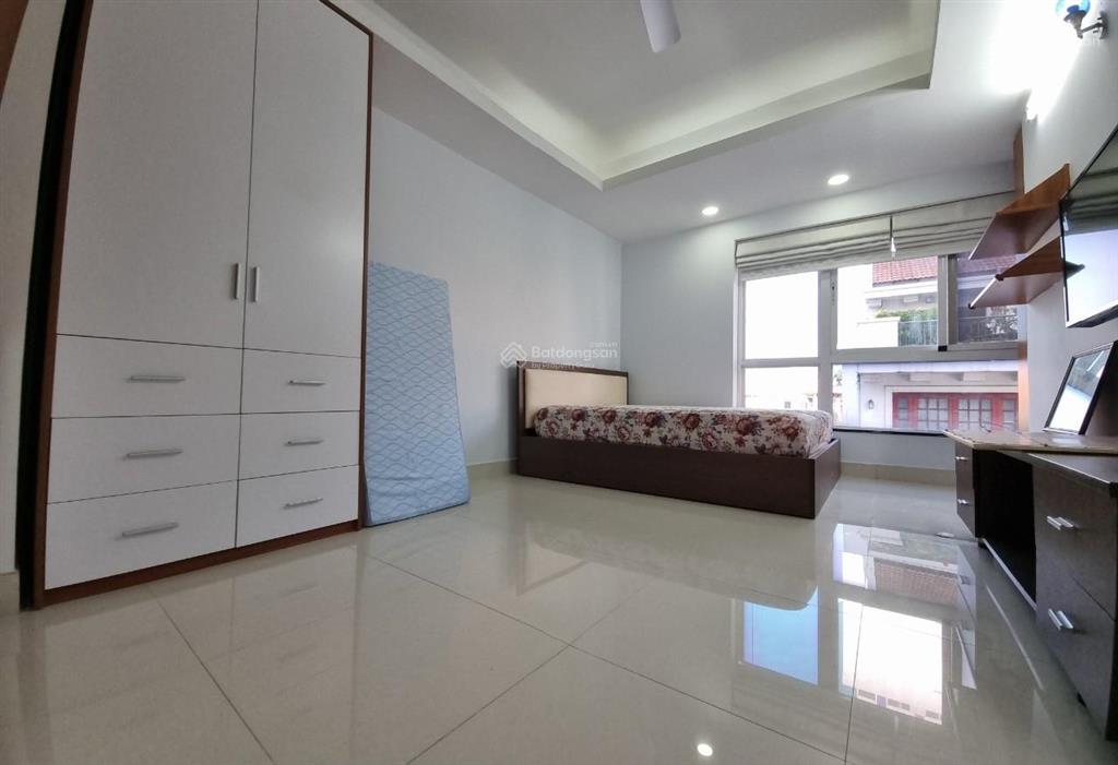 Chủ đi nước ngoài bán gấp căn hộ 107 trương định q3 80m2 7 tỷ