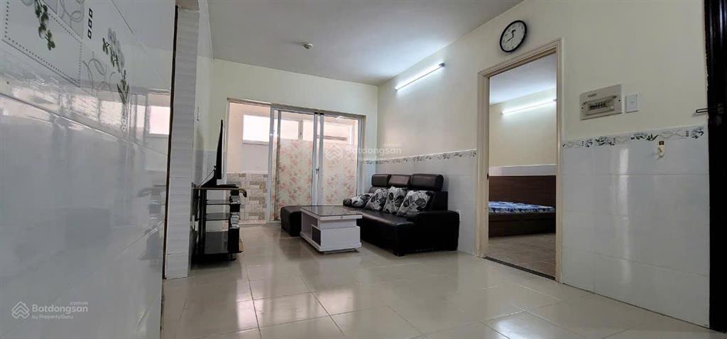 Chủ ngộp cần ra gấp bàu cát 2 lô b 3pn mới đẹp giá chỉ 4.2 tỷ (còn giảm sâu)