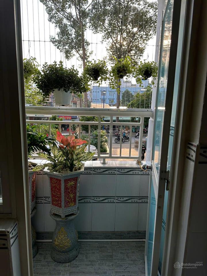 Sở hữu căn hộ trung tâm quận 5 155 nguyễn chí thanh 65m2, 2pn view đẹp giá tốt