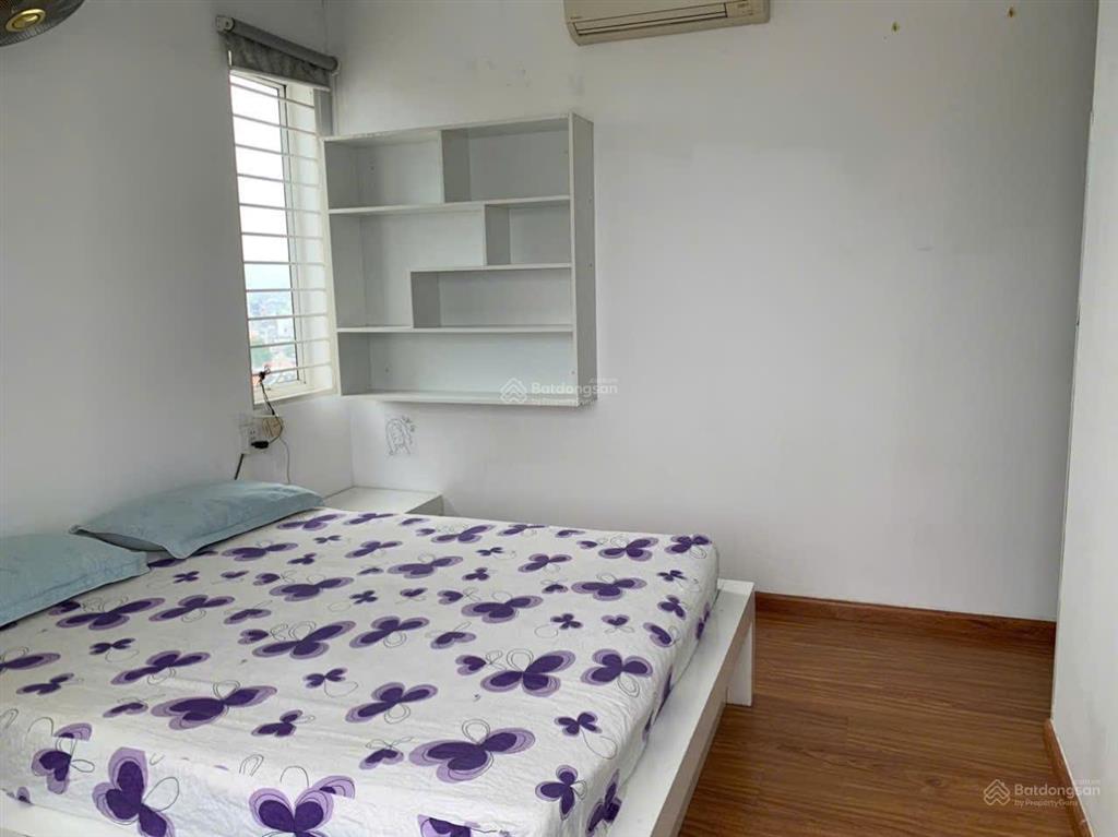 Bán căn hộ tản đà q. 5  100m 3pn 2wc  chủ một đời bán gấp đi mỹ  giá 5.9 tỷ
