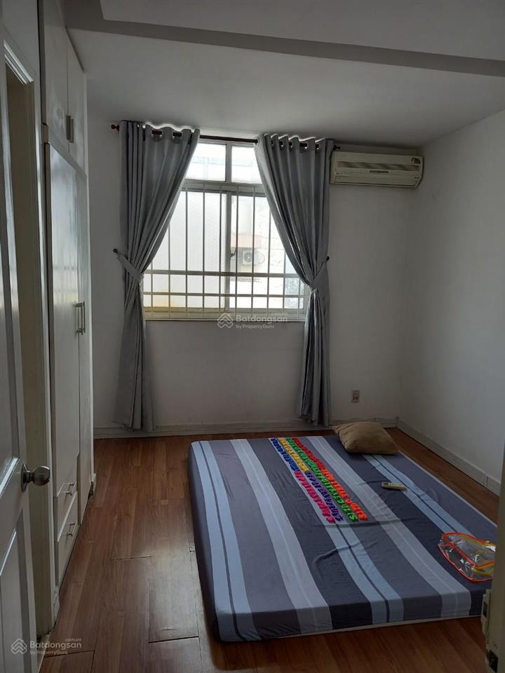Chính chủ đi mỹ bán gấp căn hộ screc tower quận 3  74m², 2pn tầng cao view đẹp, giá tốt 4.9 tỷ
