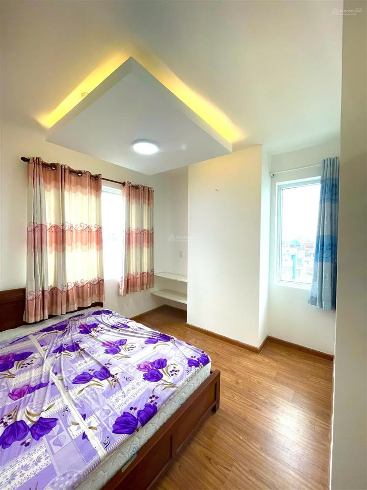 Mặt tiền hoàng văn thụ căn hộ 2pn park legend thoáng mát giá bất ngờ chỉ 12 tr/tháng