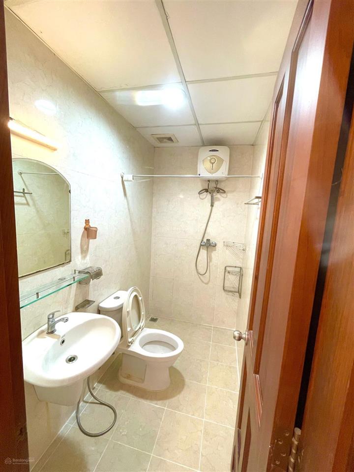Mặt tiền hoàng văn thụ căn hộ 2pn park legend thoáng mát giá bất ngờ chỉ 12 tr/tháng
