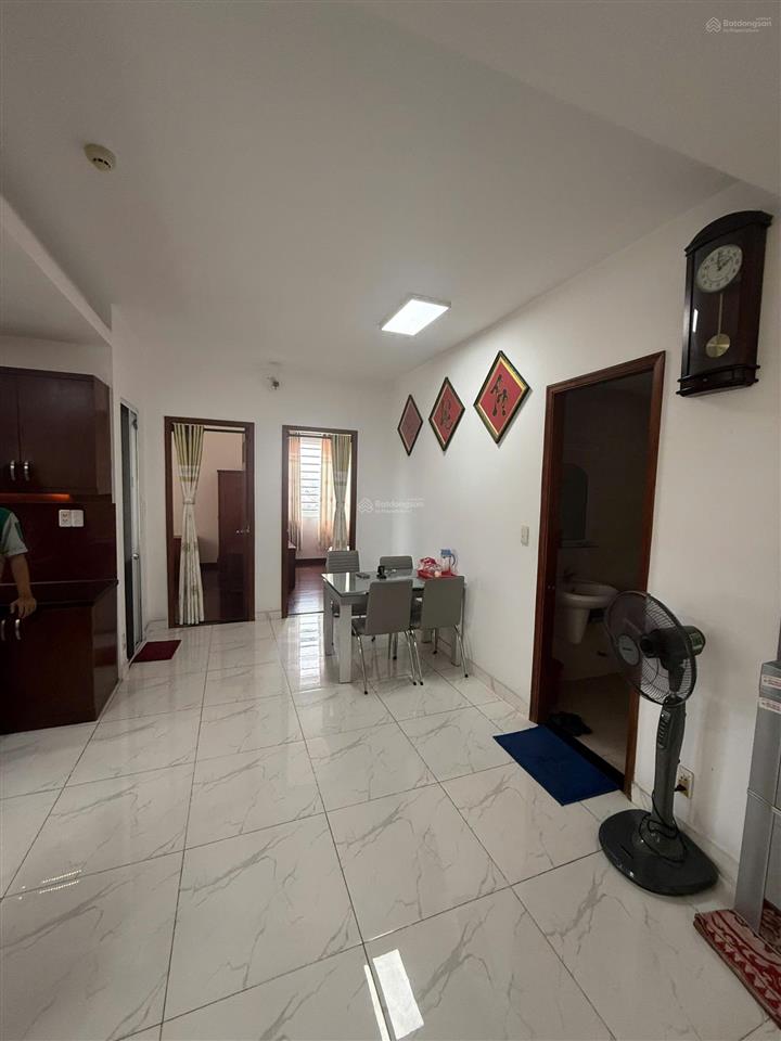 Căn hộ 2pn 2wc central plaza tầng cao mới đẹp giá thuê chỉ 10 tr/tháng!