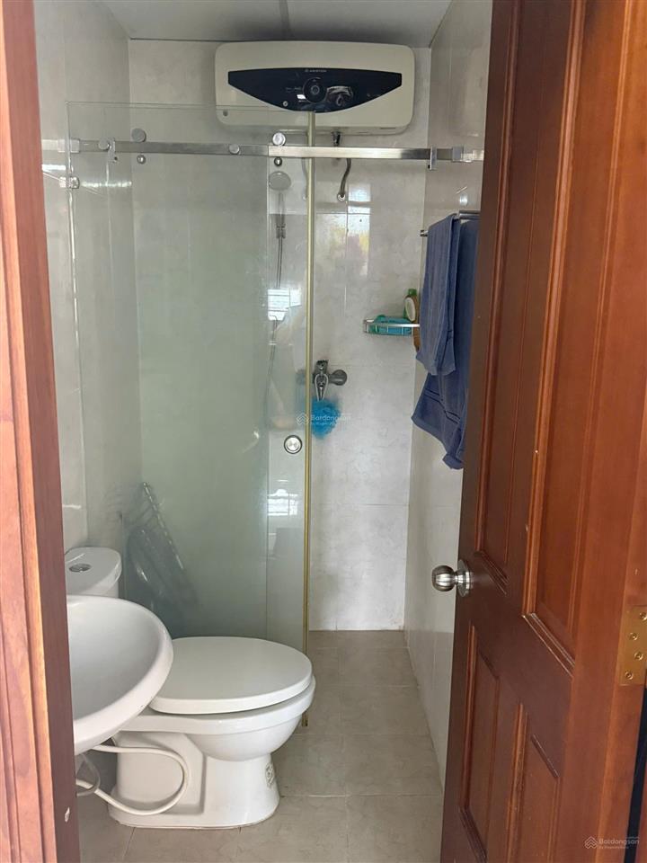 Căn hộ 2pn 2wc central plaza tầng cao mới đẹp giá thuê chỉ 10 tr/tháng!
