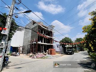 46 triệu/m2  ngộp bank, bán tháo đất ~ 163m2( ngang 13m)  gần phạm văn đồng  đường xe tải