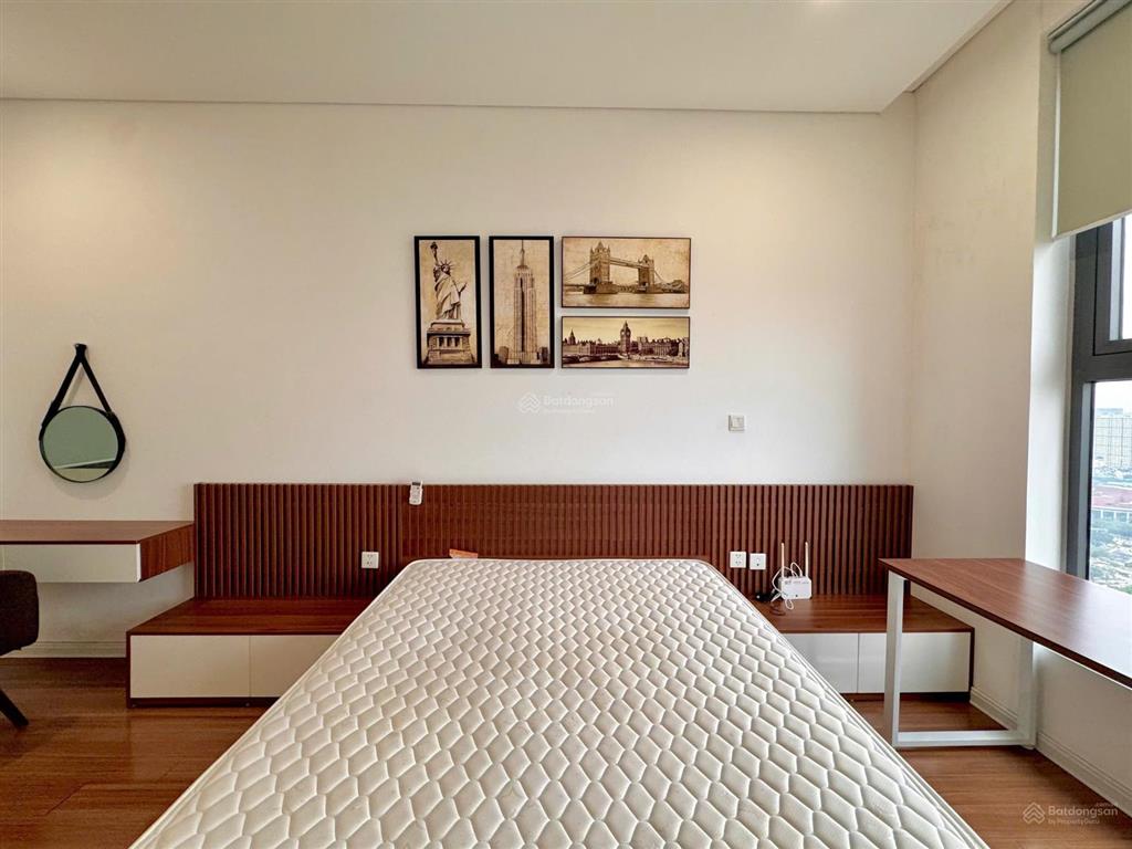 Cho thuê căn hộ central field trung kính, 15 triệu vnd, 70m2, view đẹp