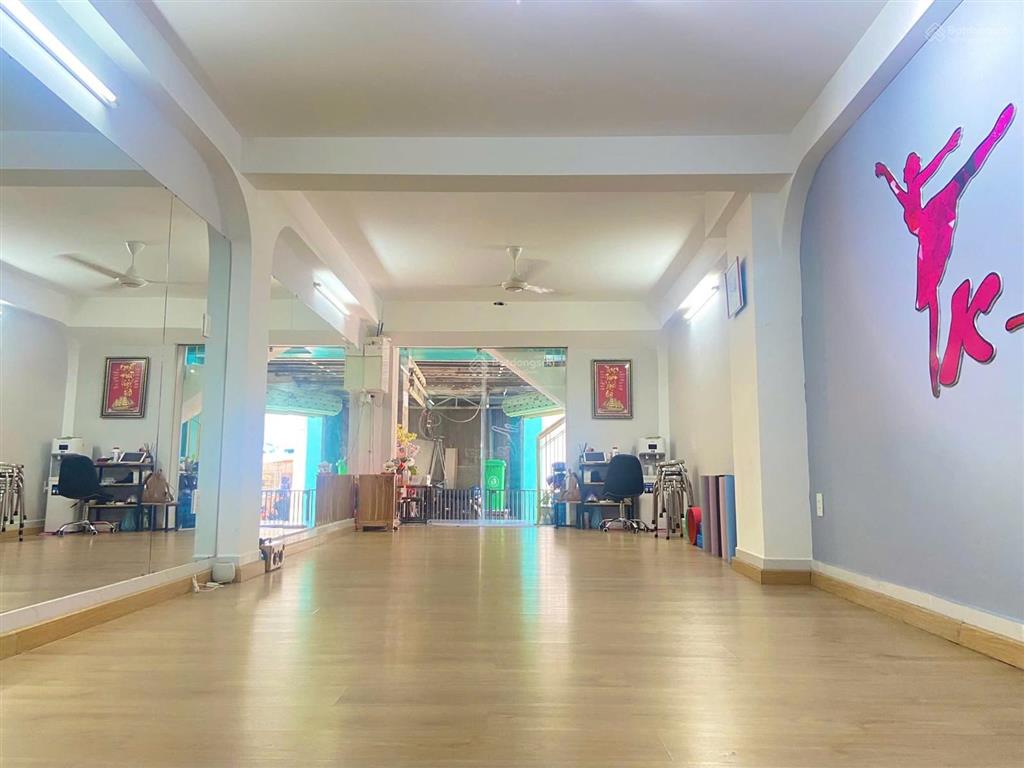 Nhà 10 tỷ có dòng tiền 60tr/ tháng, bình thạnh, sổ 57m2, 5 tầng, 300m2 sử dụng. giá siêu hời.