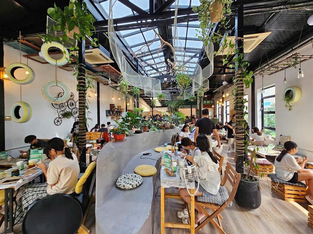 Siêu phẩm! cho thuê nhà phố cổ  170m² 3t  mặt tiền khủng 15m nhận diện đỉnh.