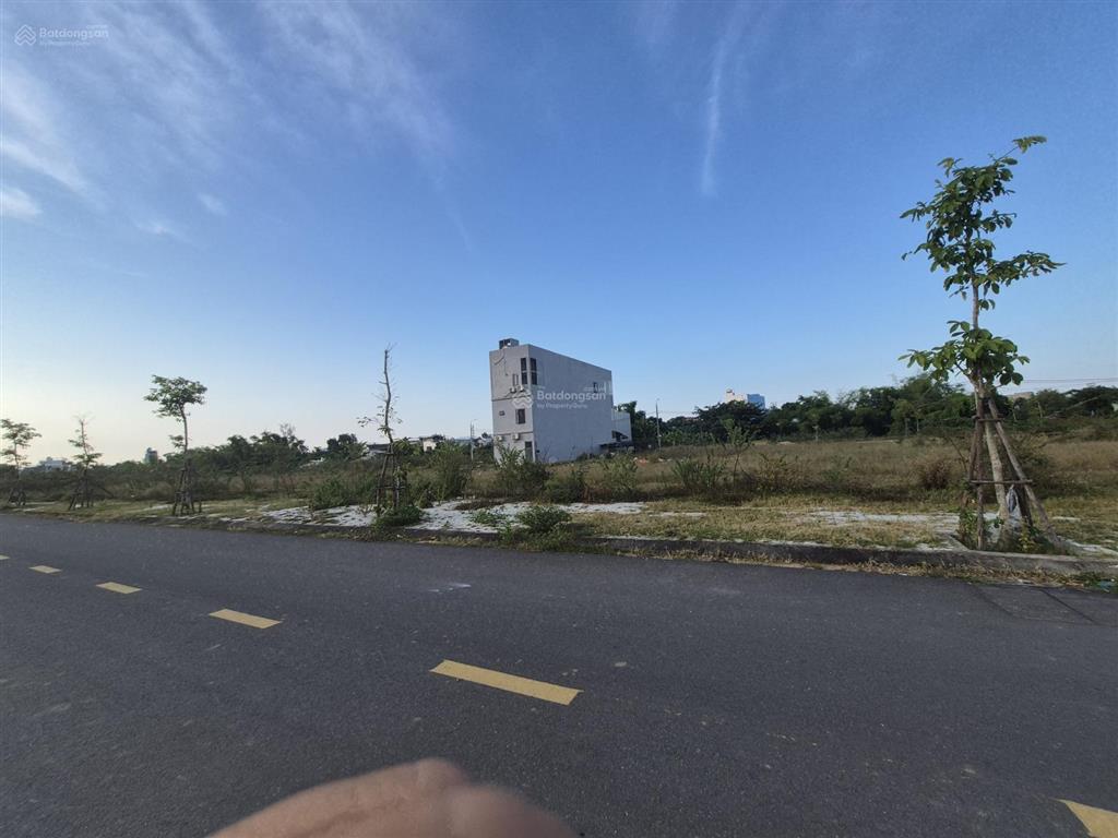 Bán gấp đất nền dự án view đẹp tại khu đô thị hòa quý, 5,054 tỷ, 115m2