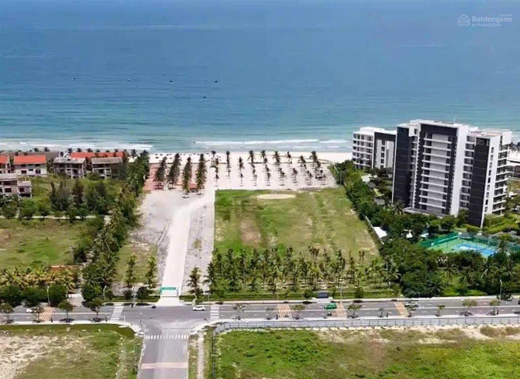 Bán cặp đất biển mặt tiền nguyễn đức thuận 15m5 trục huyết mạch thông biển. giá chỉ 136 triệu/ m2