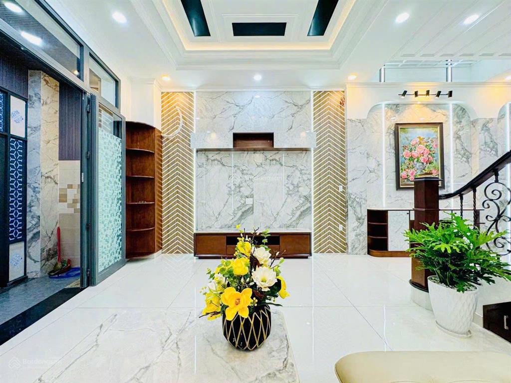 Bán nhà hẻm 5m đường 3/2 thông ra điện biên phủ, lê hồng phong quận 10, dt 3.8x20m, giá 10.6 tỷ
