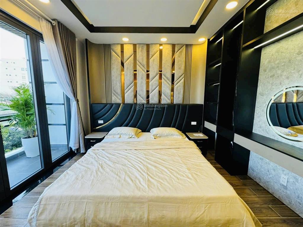 Bán nhà mặt tiền kinh doanh trần bình trọng  trần phú phường 4 quận 5, dt 4x22m, giá 18 tỷ