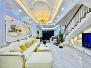 Bán nhà mặt tiền kinh doanh nguyễn trãi phường 8 quận 5, dt 3x13m, 5 lầu thang máy, giá 14.9 tỷ