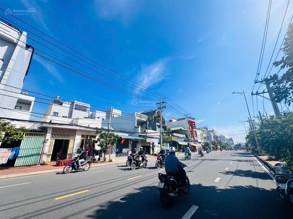 Chính chủ cần bán lô đất phân khúc 5 tỷ đường 7m có lề ngay lê văn chí  linh trung