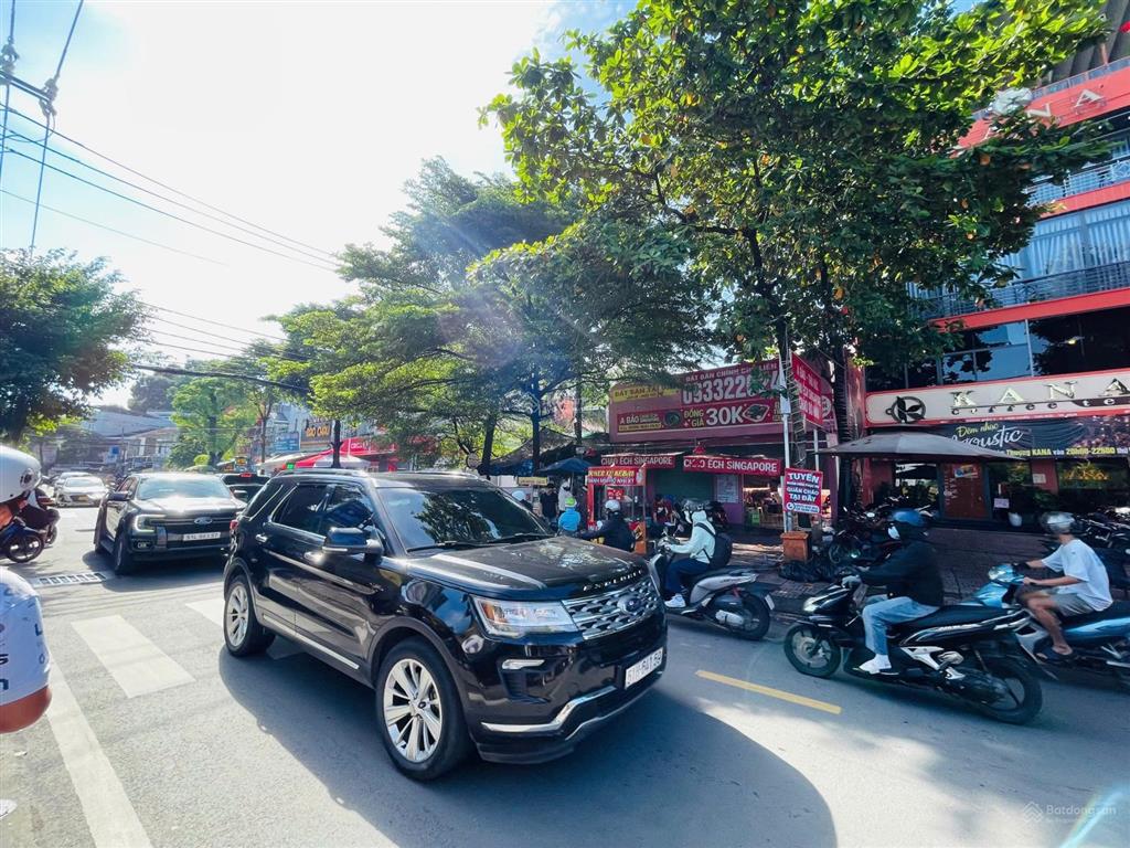 Đất hẻm xe hơi trung tâm linh chiểu ngay vincom chỉ 7.5 tỷ