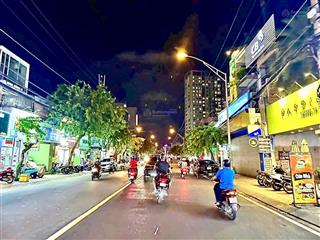 Chính chủ cần bán lô góc 2 mặt tiền  thích hợp ở , kinh doanh ngay lê văn chí