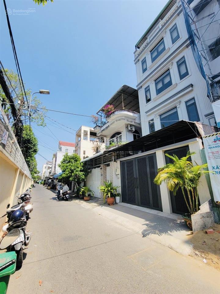 Chính chủ cần bán gấp nhà đẹp 5 tầng ngay trường đh cảnh sát