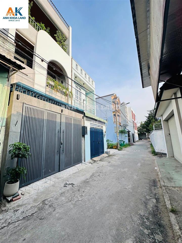 6 tỷ lô đất đẹp cách vành đai 2 chỉ 100m  linh đông