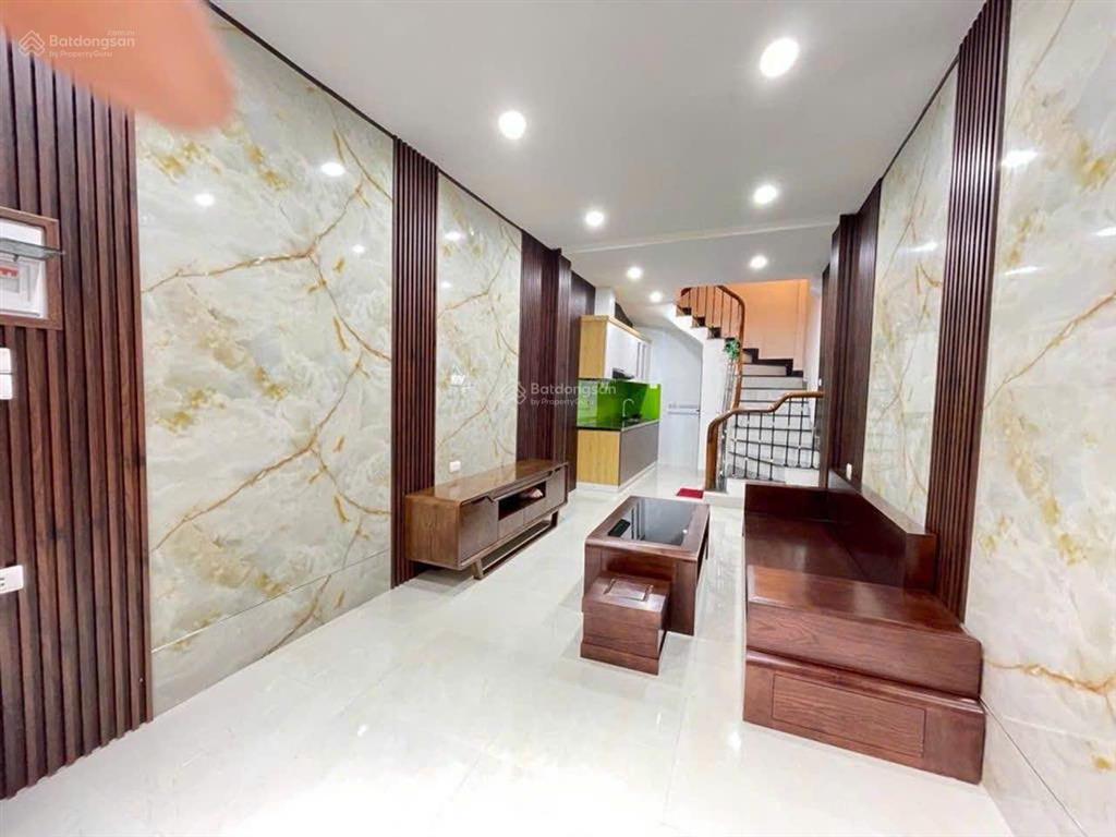 Bán nhà riêng vũ trọng phụng tx  5 tầng 22m2 sđcc ko quy hoạch , giá 7tỷ 0985 354 ***