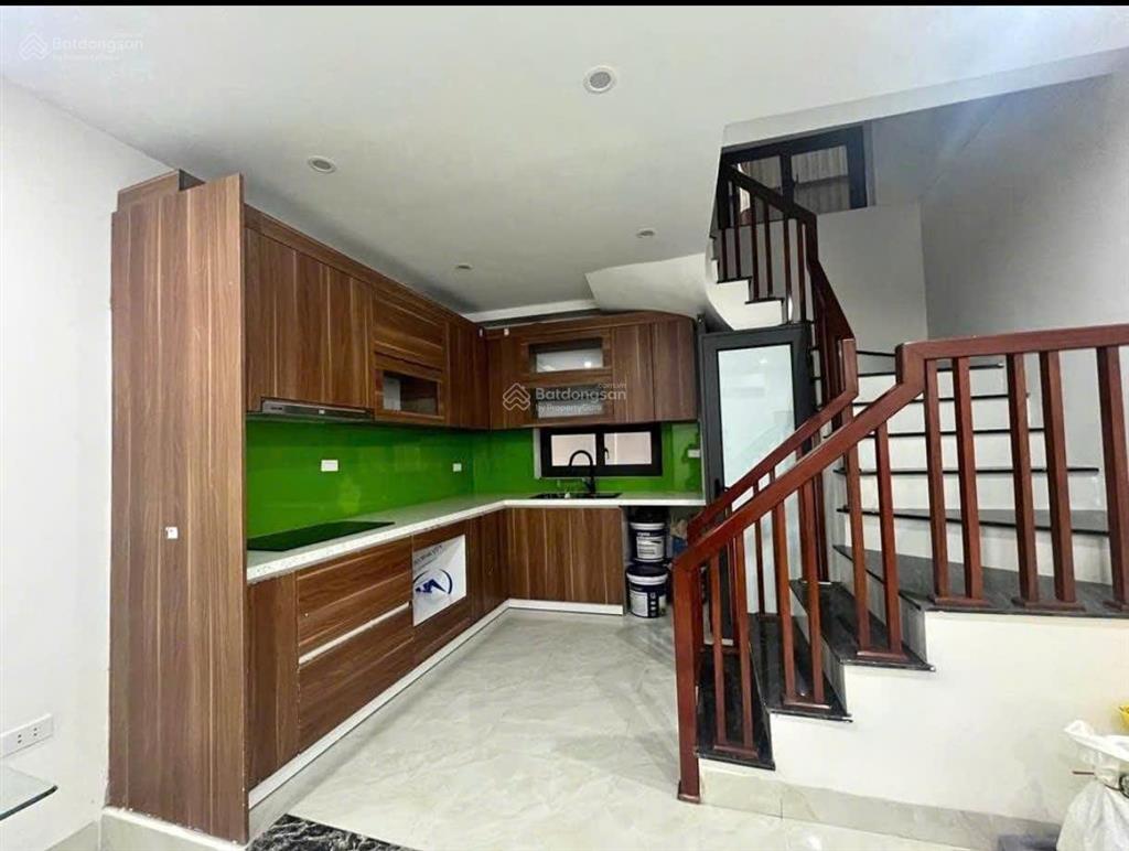 Bán nhà riêng vũ trọng phụng tx  5 tầng 22m2 sđcc ko quy hoạch , giá 7tỷ 0985 354 ***