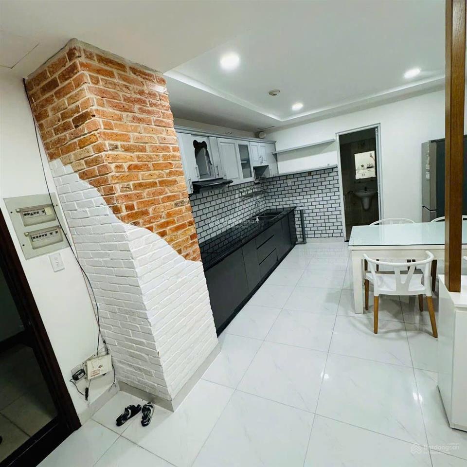 Chung cư thế kỉ 21, ung văn khiêm, bt 2p ngủ, 70m2, 10tr/th
