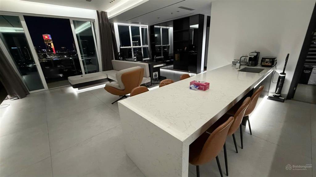 Bán căn hộ 3pn sala sadora 120m², full nội thất, view trực diện q1 & hồ trung tâm, giá 24 tỷ