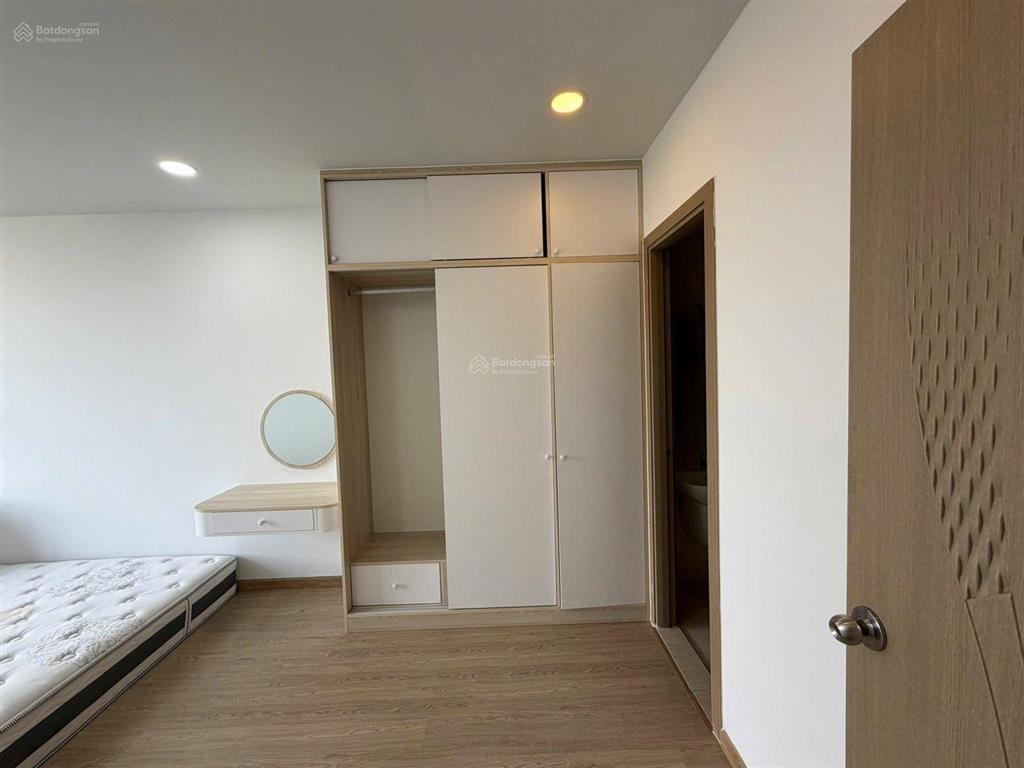 Phú thạnh nguyễn sơn  rộng 93m2, 2p ngủ, đủ nội thất,giá 10tr5/th