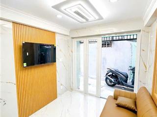 Bán nhà bà huyện thanh quan 16.9m²  hẻm gần mặt tiền  1 trệt 3 lầu  full nội thất  giá 4.68 tỷ