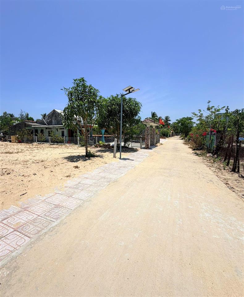 Lô đất biển diện tích lớn giá siêu tốt  213m2  1 tỷ 190
