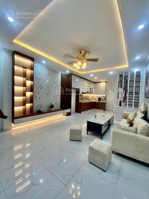 Bán nr 3pn, 3wc, 40m2, 10 tỷ tại minh khai, q.hai bà trưng, hà nội