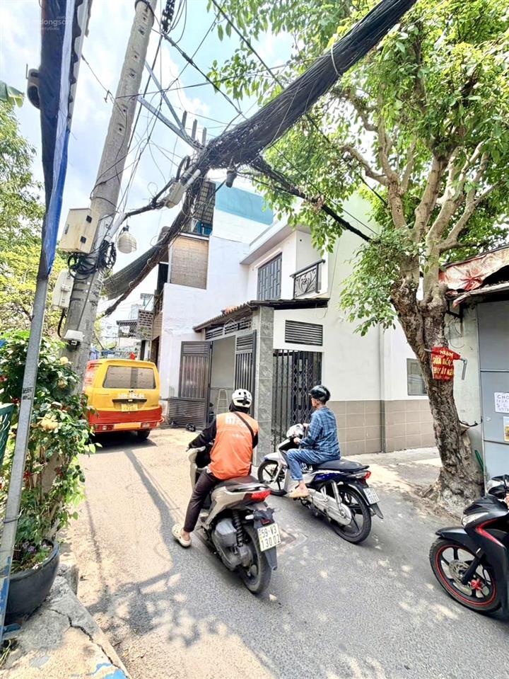4.5x16m (cn 68m2), bán nhà 2 tầng, 3pn, hẻm 8m thông, p11 gò vấp, 5 tỷ 39 (ngay trường nguyễn du)