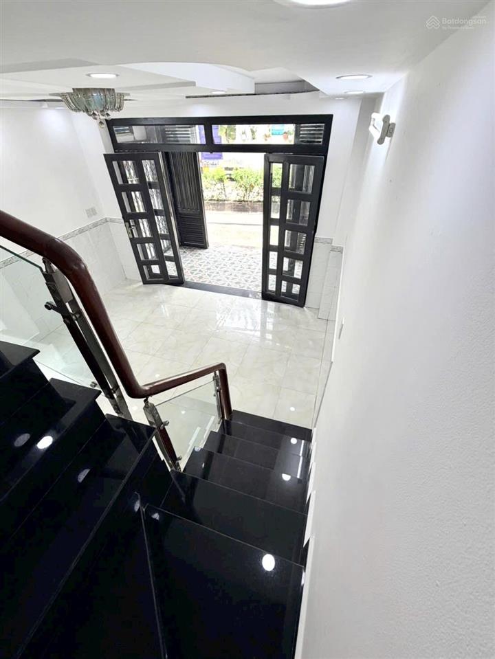 4.5x16m (cn 68m2), bán nhà 2 tầng, 3pn, hẻm 8m thông, p11 gò vấp, 5 tỷ 39 (ngay trường nguyễn du)