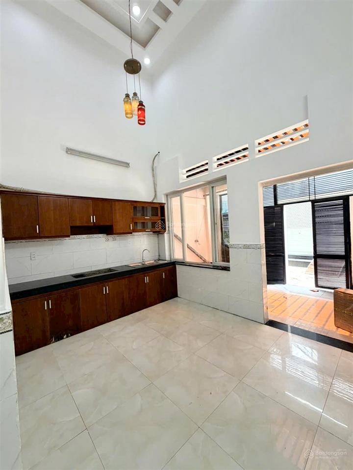 4.5x16m (cn 68m2), bán nhà 2 tầng, 3pn, hẻm 8m thông, p11 gò vấp, 5 tỷ 39 (ngay trường nguyễn du)