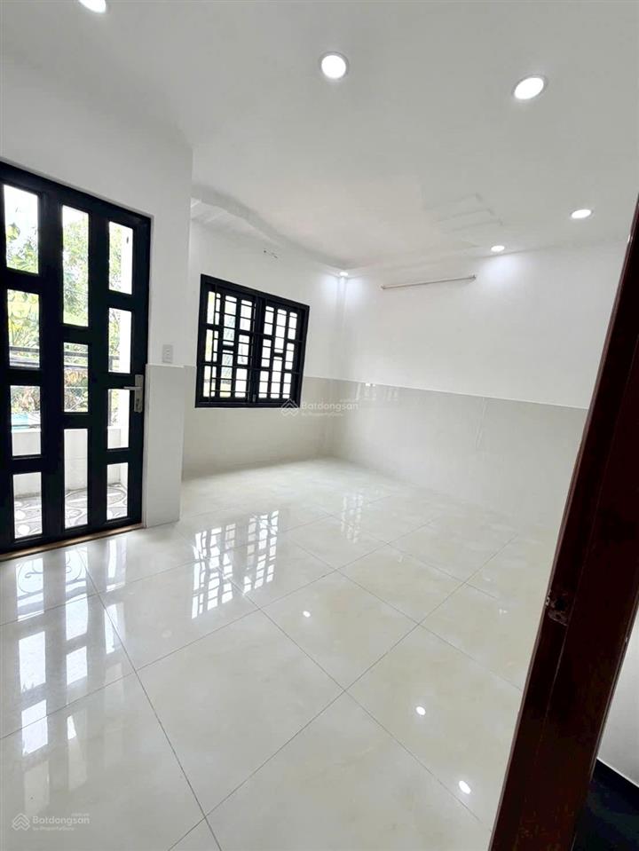 4.5x16m (cn 68m2), bán nhà 2 tầng, 3pn, hẻm 8m thông, p11 gò vấp, 5 tỷ 39 (ngay trường nguyễn du)