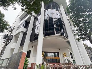 2000m2 văn phòng 131 hòa hưng giá tốt