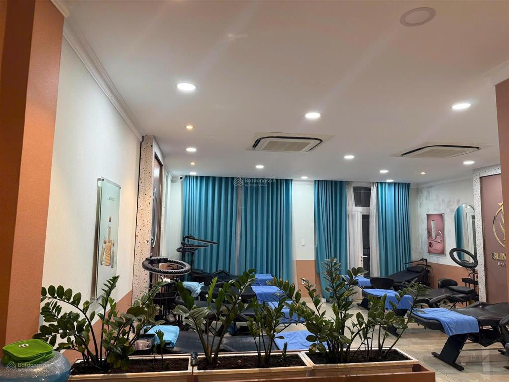 Spa vp 600m2 289 nguyễn thiện thuật ngang 7m hầm 5 lầu thang máy