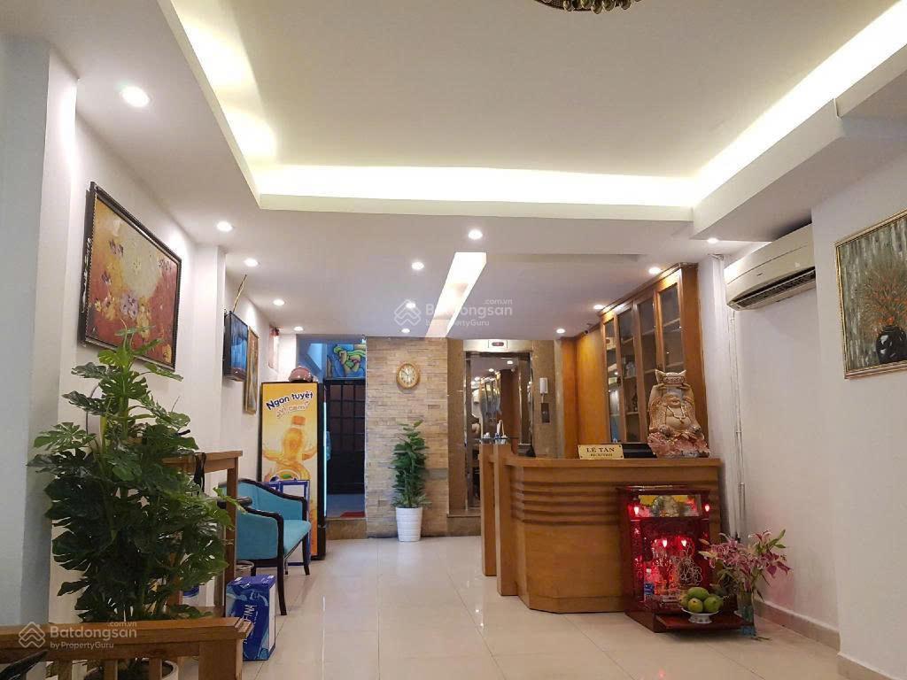 Cho thuê nhà mặt tiền  hầm 5 lầu  phố tây đề thám, q1