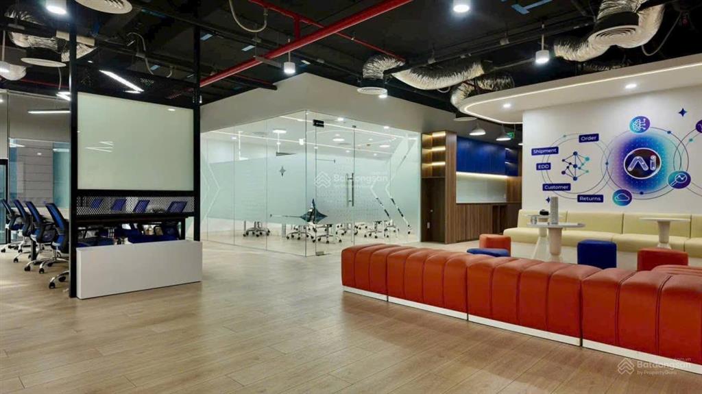 Thật 1200m2 7 tầng ngang 8m góc hai bà trưng lý chính thắng